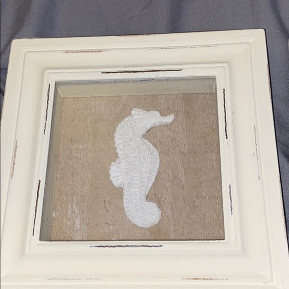 ROOM RECOR glass and wooden frame - Picture 2 of 5